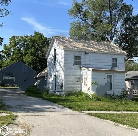 716 W Jefferson St, Osceola, IA 50213