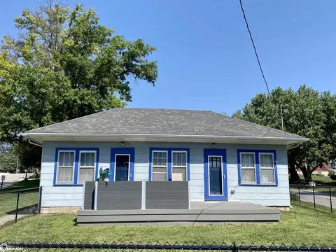 716 Leroy St, Audubon, IA 50025