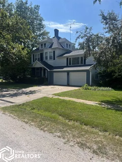 504 University St, Donnellson, IA 52625