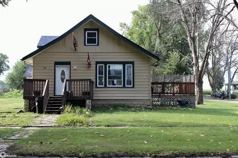 90 2nd St, Elliott, IA 51532