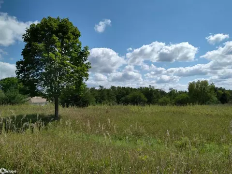 1856 Crystal Springs Ln, Fairfield, IA 52556