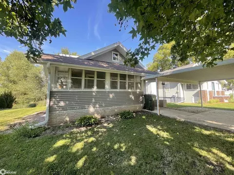 212 S West St, Corydon, IA 50060