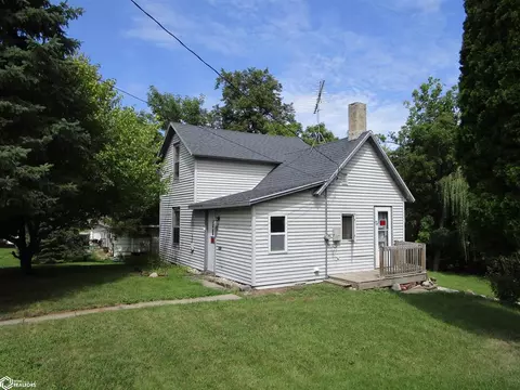 904 Fremont St, Iowa Falls, IA 50126