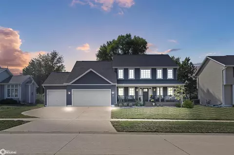 7305 W Park Rd NE, Cedar Rapids, IA 52402