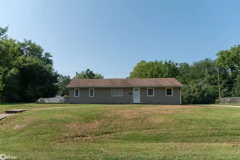 320 Marion St, Warsaw, IL 62379