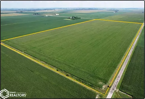 3300 N Rd, Clifton, IL 60922