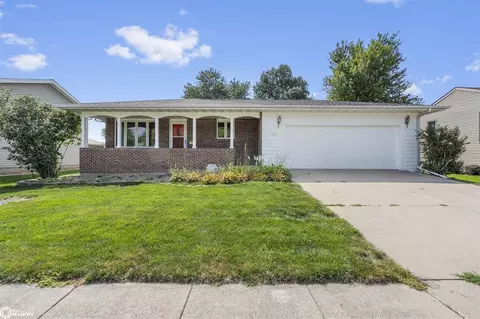 1230 S K Ave, Nevada, IA 50201