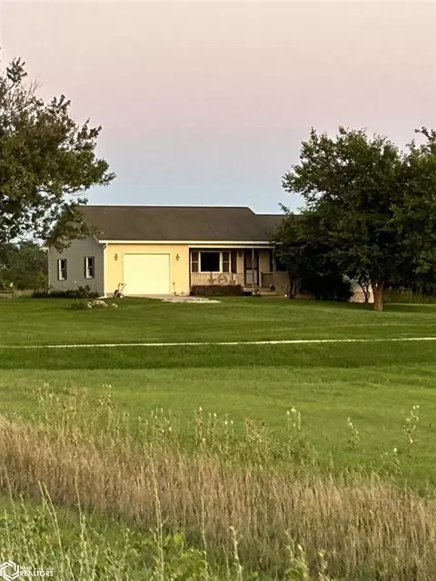 20643 Jaguar Trl, Bloomfield, IA 52537