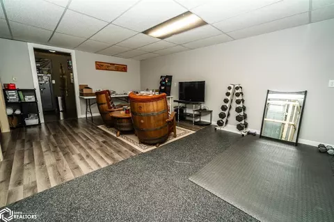 406 E Maple Ave, Conrad, IA 50621 photo 27