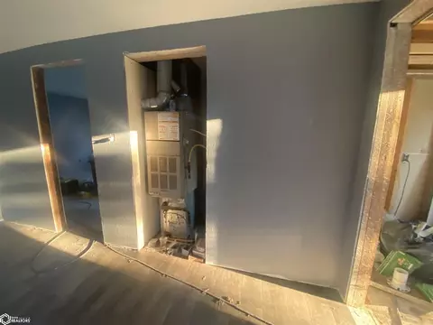 624 N 8th St, Centerville, IA 52544 photo 3
