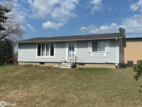 3047 150th St, Marshalltown, IA 50158