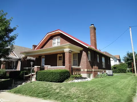 226 N 15th St, Keokuk, IA 52632