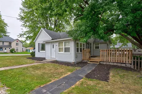 110 W Haigler, Winfield, IA 52659
