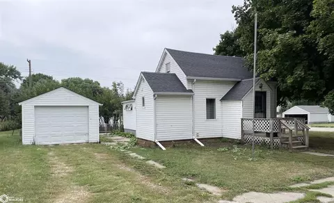 217 4th St NW, Buffalo Center, IA 50424