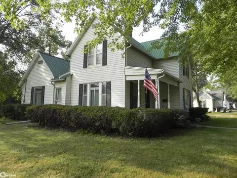 802 State St, Bedford, IA 50833