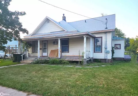 405 E Anthony St, Corydon, IA 50060