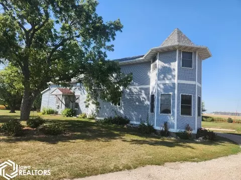 Exterior - 385 120th St, Corwith, IA 50430 photo 2 of 10