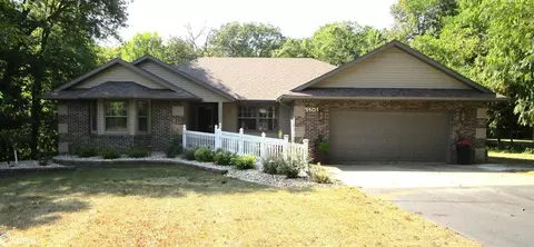 3101 River Rd, Iowa Falls, IA 50126