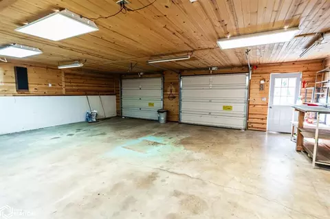 2613 B Ave, Garwin, IA 50632 photo 6