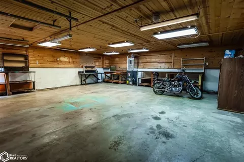 2613 B Ave, Garwin, IA 50632 photo 58
