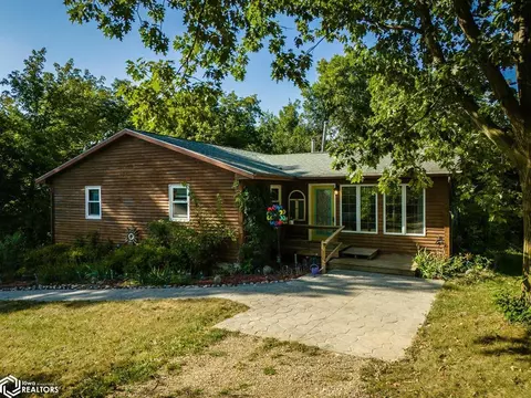 2613 B Ave, Garwin, IA 50632 photo 3
