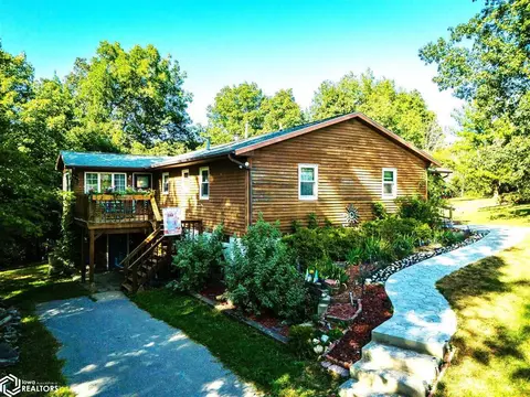 2613 B Ave, Garwin, IA 50632 photo 4