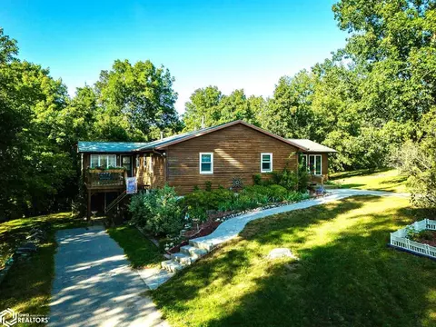 2613 B Ave, Garwin, IA 50632