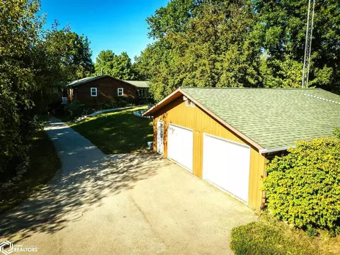 2613 B Ave, Garwin, IA 50632 photo 54