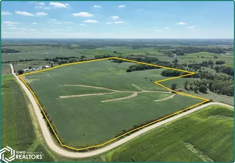 111 Th St, Spragueville, IA 52074