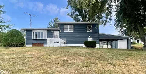 2715 Pickering Dr, Marshalltown, IA 50158