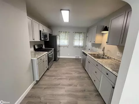 314 S 12th St, Centerville, IA 52544 photo 8