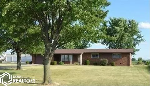 566 W Main St, Fremont, IA 52561