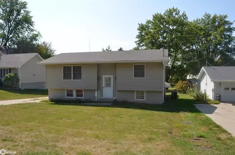 1611 S 5th St, Oskaloosa, IA 52577