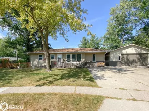4129 Tucson Ct, Ames, IA 50014