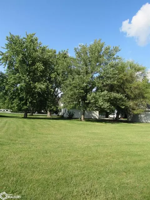 402 1st St, Sully, IA 50251 photo 40