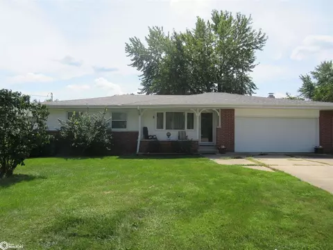 749 Blvd Rd, Keokuk, IA 52632