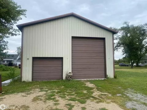 1613 S 22nd St, Centerville, IA 52544