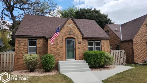 819 N Monroe Ave, Mason City, IA 50401