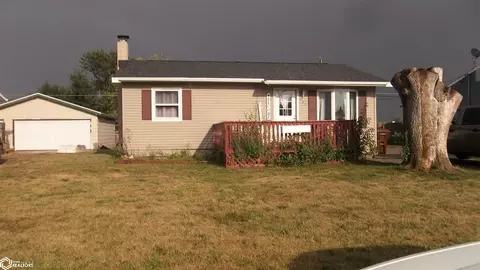 409 N 15th Ave, Marshalltown, IA 50158