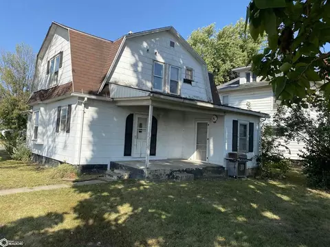 500 Mcclellan St, Tama, IA 52339