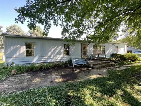 15306 Dmc Highway 99, Burlington, IA 52601