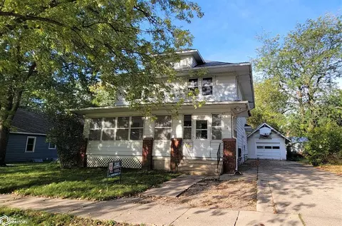 204 S Ridgley St, Algona, IA 50511