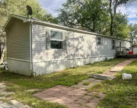 110 Evans Main St, Oskaloosa, IA 52577