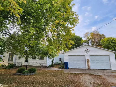 301 Grove St, Plymouth, IA 50464