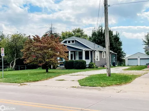 1911 Mason Rd, Burlington, IA 52601