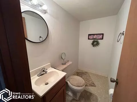Bath - 1209 Forest, Murray, IA 50174 photo 1 of 2
