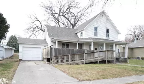 1015 N Court St, Carroll, IA 51401