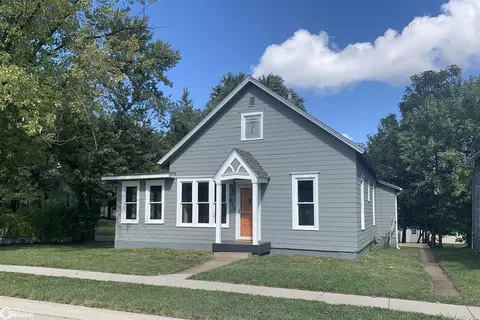 413 W Howard St, Creston, IA 50801