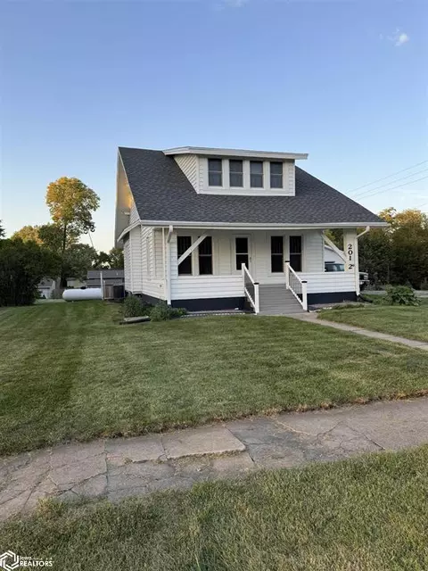 201 2nd St, Murray, IA 50174