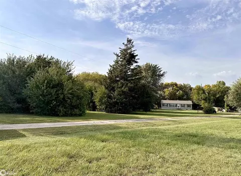 1055 190th St, Britt, IA 50423